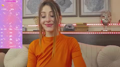 Snapshot of musedollx chatting on November 19, 2025, 7:36 pm Luna online show from November 19, 2025, 7:36 pm