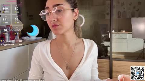 Snapshot of museleks chatting on February 17, 2025, 11:13 am Aleksa online show from February 17, 2025, 11:13 am