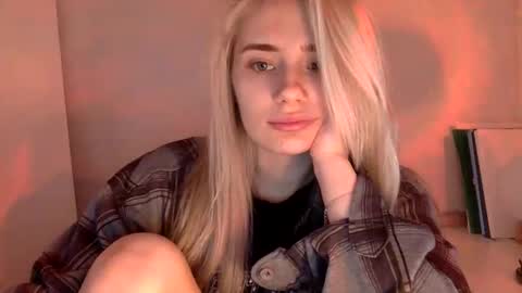 musescorner online show from April 14, 2026, 2:45 pm