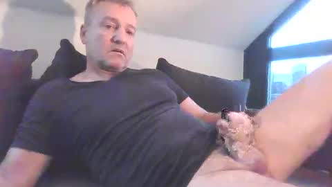 Snapshot of muskauer chatting on February 12, 2026, 6:30 am nobuddy online show from February 12, 2026, 6:30 am