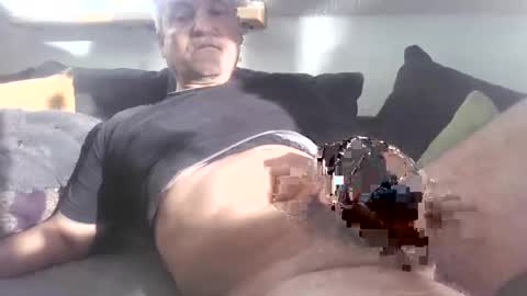 Snapshot of muskauer chatting on March 2, 2026, 7:15 am nobuddy online show from March 2, 2026, 7:15 am