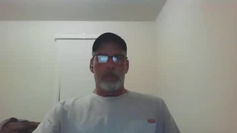 Snapshot of mustang_daddy chatting on September 30, 2025, 1:32 am 307MountainMan online show from September 30, 2025, 1:32 am