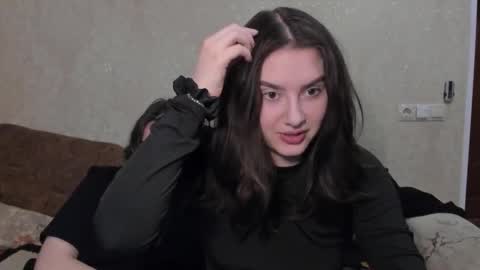 HEY online show from February 8, 2026, 1:14 pm