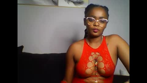 Snapshot of mwana69 chatting on January 11, 2026, 8:36 pm mwana69 online show from January 11, 2026, 8:36 pm
