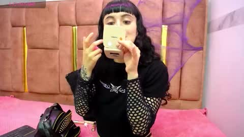 SOFIA online show from November 5, 2025, 4:01 am