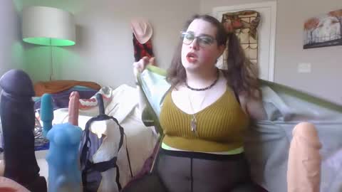 Snapshot of mxsissycharlotte chatting on February 18, 2025, 8:14 pm Mx Charlotte online show from February 18, 2025, 8:14 pm