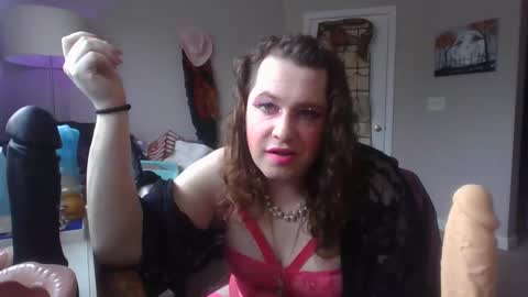 Snapshot of mxsissycharlotte chatting on February 21, 2025, 3:10 pm Mx Charlotte online show from February 21, 2025, 3:10 pm