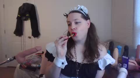 Snapshot of mxsissycharlotte chatting on October 27, 2025, 8:46 pm Mx Charlotte online show from October 27, 2025, 8:46 pm