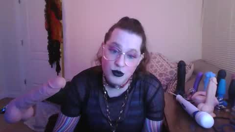 Snapshot of mxsissycharlotte chatting on November 19, 2025, 5:18 am Mx Charlotte online show from November 19, 2025, 5:18 am