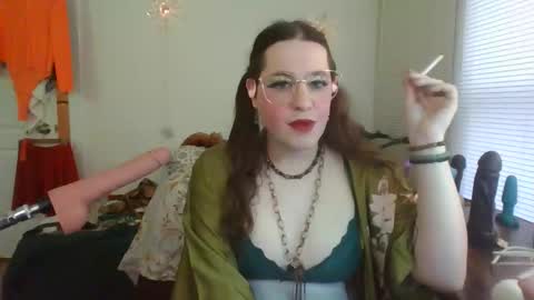 Snapshot of mxsissycharlotte chatting on January 16, 2026, 8:35 pm Mx Charlotte online show from January 16, 2026, 8:35 pm