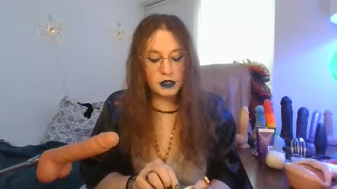 Snapshot of mxsissycharlotte chatting on March 18, 2026, 7:50 pm Mx Charlotte online show from March 18, 2026, 7:50 pm