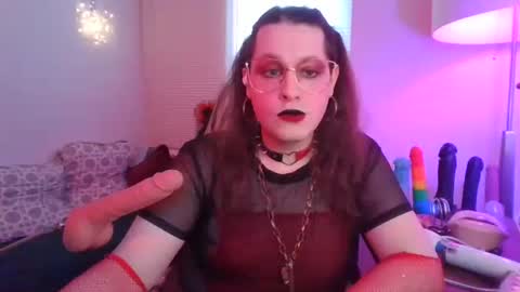Snapshot of mxsissycharlotte chatting on April 22, 2026, 6:20 pm Mx Charlotte online show from April 22, 2026, 6:20 pm