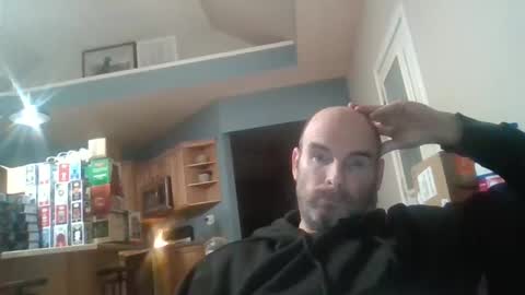 Snapshot of my_little_vienna_sausage chatting on January 2, 2025, 11:38 pm vienna online show from January 2, 2025, 11:38 pm