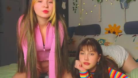 Snapshot of my_parisss chatting on December 7, 2024, 4:36 pm  PARIS   online show from December 7, 2024, 4:36 pm