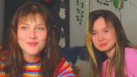 Snapshot of my_parisss chatting on December 7, 2024, 7:43 pm  PARIS   online show from December 7, 2024, 7:43 pm