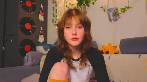 Snapshot of my_parisss chatting on January 3, 2025, 5:53 pm  PARIS   online show from January 3, 2025, 5:53 pm