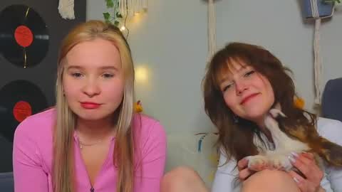 Snapshot of my_parisss chatting on January 15, 2025, 4:32 pm  PARIS   online show from January 15, 2025, 4:32 pm