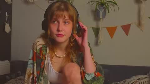 Snapshot of my_parisss chatting on September 23, 2025, 1:08 am  PARIS   online show from September 23, 2025, 1:08 am