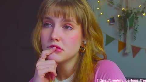 Snapshot of my_parisss chatting on December 1, 2025, 4:56 pm PARIS online show from December 1, 2025, 4:56 pm