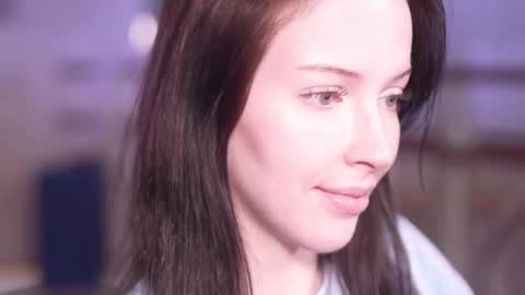 Snapshot of my_stella_ chatting on November 6, 2025, 6:42 pm STELLA online show from November 6, 2025, 6:42 pm