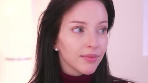 Snapshot of my_stella_ chatting on November 27, 2025, 8:55 pm STELLA online show from November 27, 2025, 8:55 pm