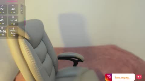 Snapshot of myaa_girl chatting on March 2, 2026, 2:58 am My name is Mya welcome online show from March 2, 2026, 2:58 am