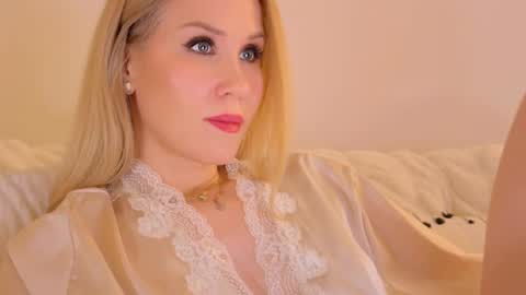 Mya-be Yours P online show from January 24, 2025, 11:12 pm