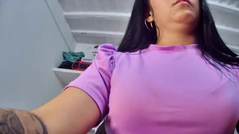Snapshot of myhoney_hot chatting on January 9, 2025, 2:01 am myhoney_hot online show from January 9, 2025, 2:01 am