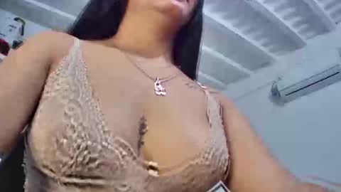 Snapshot of myhoney_hot chatting on January 12, 2025, 3:36 pm myhoney_hot online show from January 12, 2025, 3:36 pm