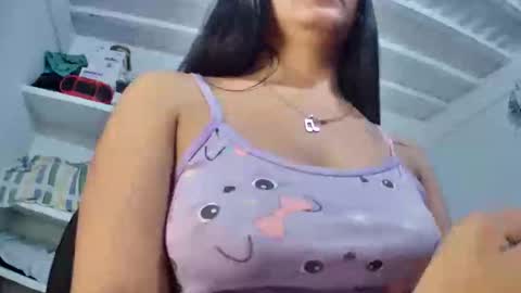Snapshot of myhoney_hot chatting on January 16, 2025, 11:48 pm myhoney_hot online show from January 16, 2025, 11:48 pm