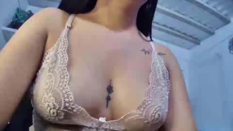 Snapshot of myhoney_hot chatting on September 27, 2025, 11:26 am myhoney_hot online show from September 27, 2025, 11:26 am
