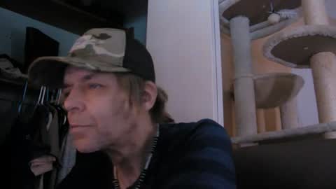 Snapshot of mykingofhearts chatting on July 6, 2026, 1:02 am Your King of hearts online show from July 6, 2026, 1:02 am
