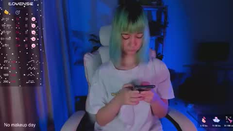 Snapshot of mylaweb chatting on January 18, 2026, 2:59 am MylaFlores online show from January 18, 2026, 2:59 am