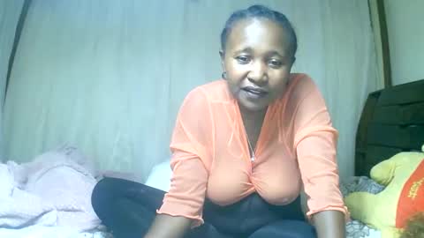 Snapshot of mylindasweet chatting on January 14, 2025, 2:43 pm linda online show from January 14, 2025, 2:43 pm