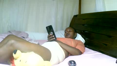 Snapshot of mylindasweet chatting on February 6, 2025, 1:10 pm linda online show from February 6, 2025, 1:10 pm