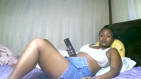 Snapshot of mylindasweet chatting on February 14, 2025, 4:09 pm linda online show from February 14, 2025, 4:09 pm