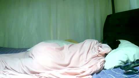 Snapshot of mylindasweet chatting on February 18, 2025, 9:53 pm linda online show from February 18, 2025, 9:53 pm