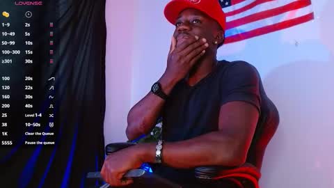 Mylo Wallace  online show from October 15, 2025, 7:36 pm