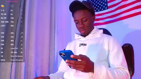 Snapshot of mylowallacee chatting on January 8, 2026, 11:12 am Mylo Wallace online show from January 8, 2026, 11:12 am