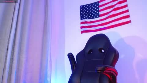 Snapshot of mylowallacee chatting on January 12, 2026, 11:26 am Mylo Wallace online show from January 12, 2026, 11:26 am