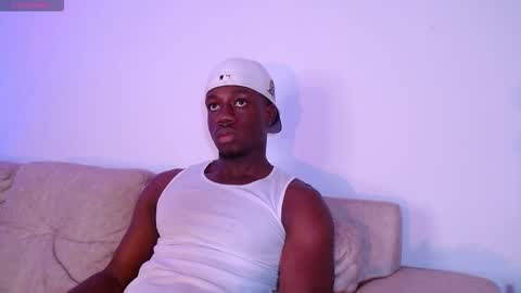 Snapshot of mylowallacee chatting on February 19, 2026, 7:21 pm Mylo Wallace online show from February 19, 2026, 7:21 pm