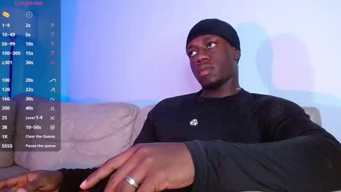 Snapshot of mylowallacee chatting on March 4, 2026, 3:12 am Mylo Wallace online show from March 4, 2026, 3:12 am