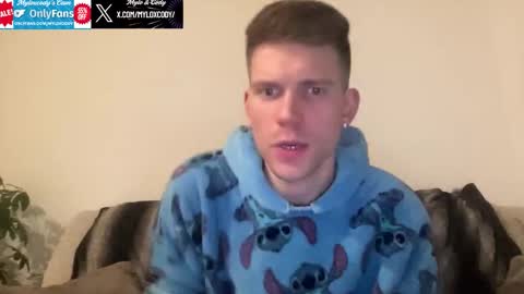Snapshot of myloxcody chatting on September 23, 2025, 7:55 am Mylo Cody online show from September 23, 2025, 7:55 am