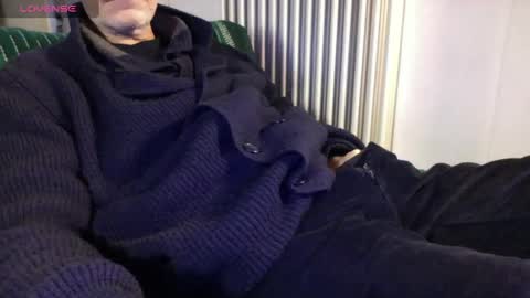 Bi sexy guy lovense hush is on private is open or password show tip if you like. online show from January 29, 2025, 4:19 pm