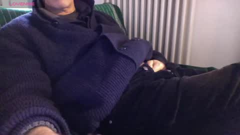 Bi sexy guy lovense hush is on private is open or password show tip if you like. online show from February 5, 2025, 3:09 pm