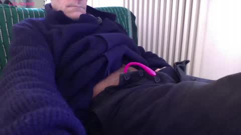 Bi sexy guy lovense hush is on private is open or password show tip if you like. online show from March 4, 2025, 11:19 am