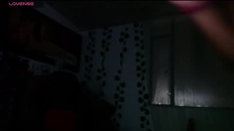 Snapshot of myomi_nix chatting on October 17, 2025, 2:59 am myomi online show from October 17, 2025, 2:59 am