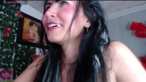 Snapshot of myomi_nix chatting on November 6, 2025, 3:07 am myomi online show from November 6, 2025, 3:07 am