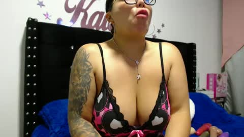 Snapshot of myrandafliiers chatting on October 2, 2025, 1:56 am myranda online show from October 2, 2025, 1:56 am