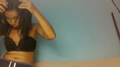 myriamee online show from June 7, 2026, 8:29 am
